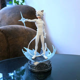 Cat Blanc Art Figure
