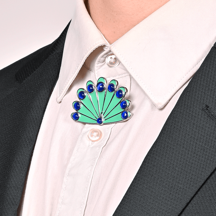 Miraculous Peacock Camouflage Brooch – Zag Store