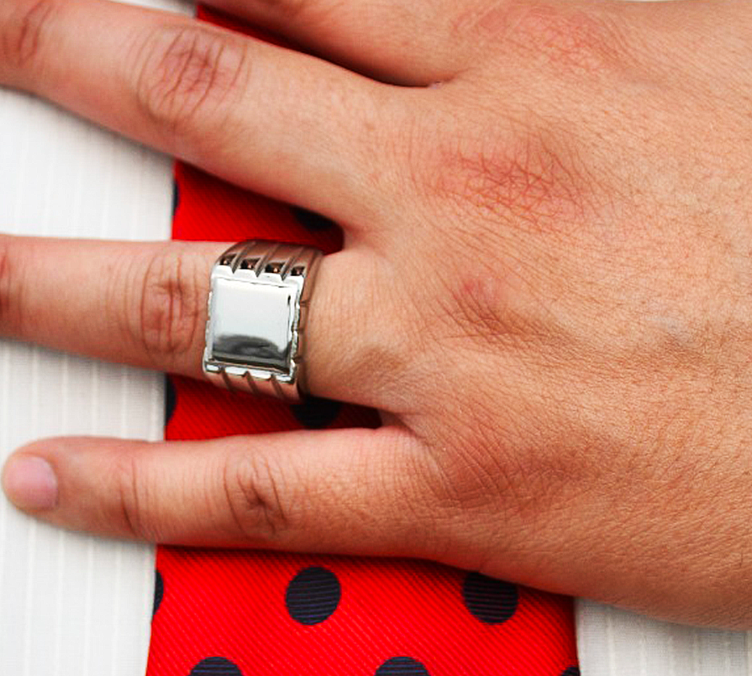 Miraculous Ladybug Adrien's cousin ring